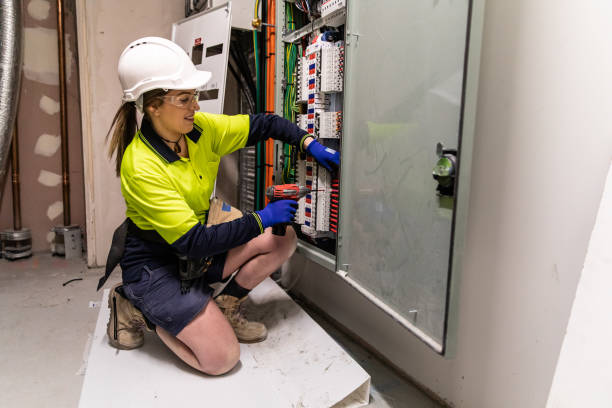 Best Electrical Outlet Repair  in Montezuma, IA