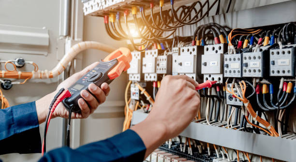Best Electrical Contractors for Businesses  in Montezuma, IA